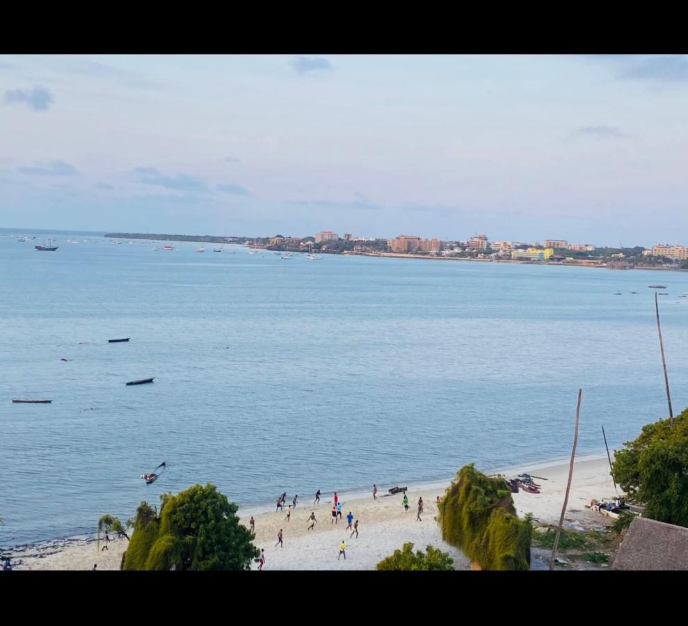 Beachfront M. A.Apartment دار السلام المظهر الخارجي الصورة
